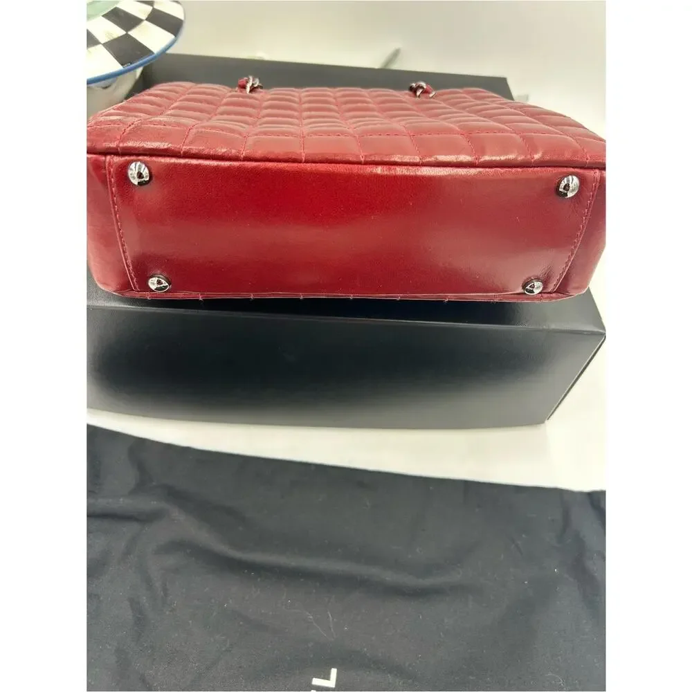 Women Chanel chocolate bar, Mademoiselle reissue square tote bag made in Italy